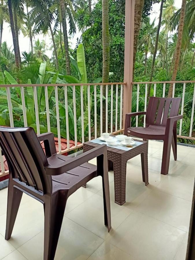 Srushti Sea Villa Resort Diveāgar Екстериор снимка
