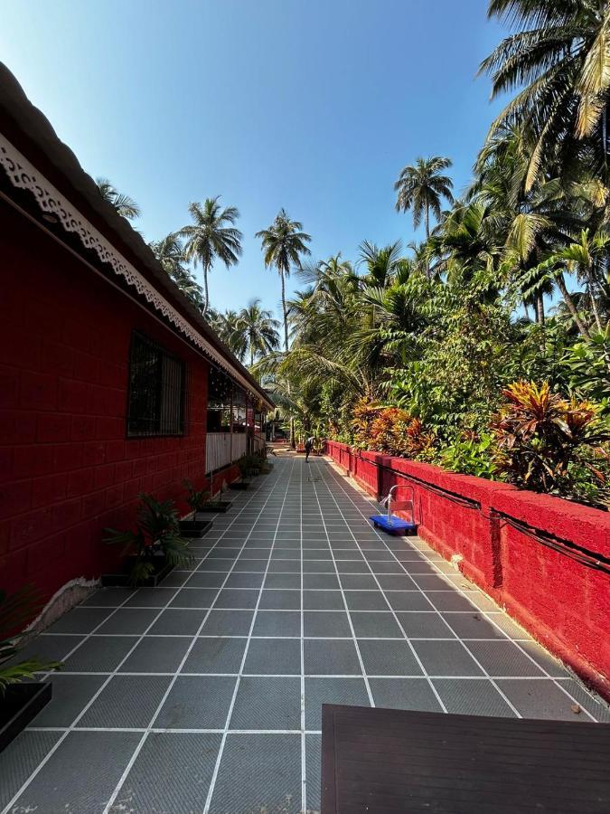 Srushti Sea Villa Resort Diveāgar Екстериор снимка